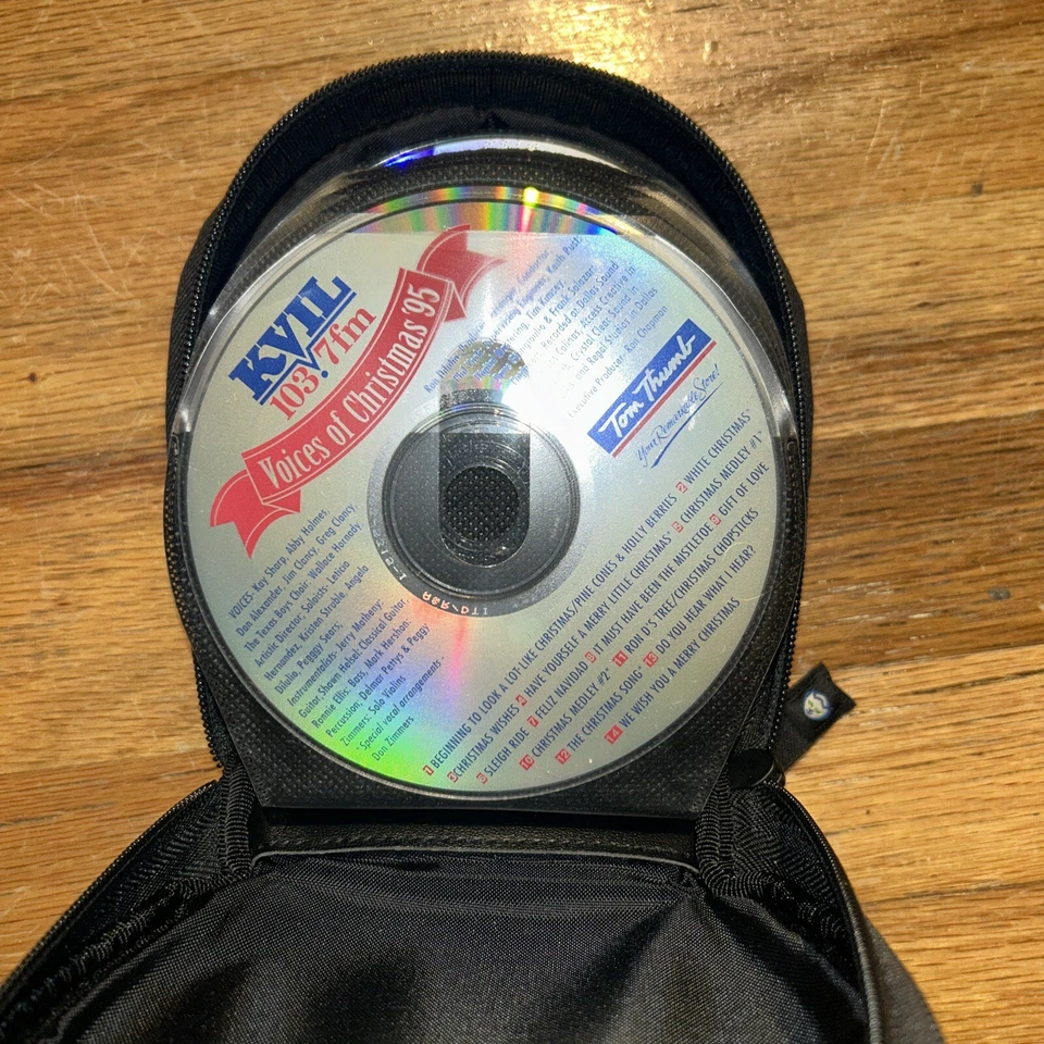 30 CDs Lot Vintage Napster Carrying Case Christmas CDs & Classics Holiday Music - Image 3 of 4