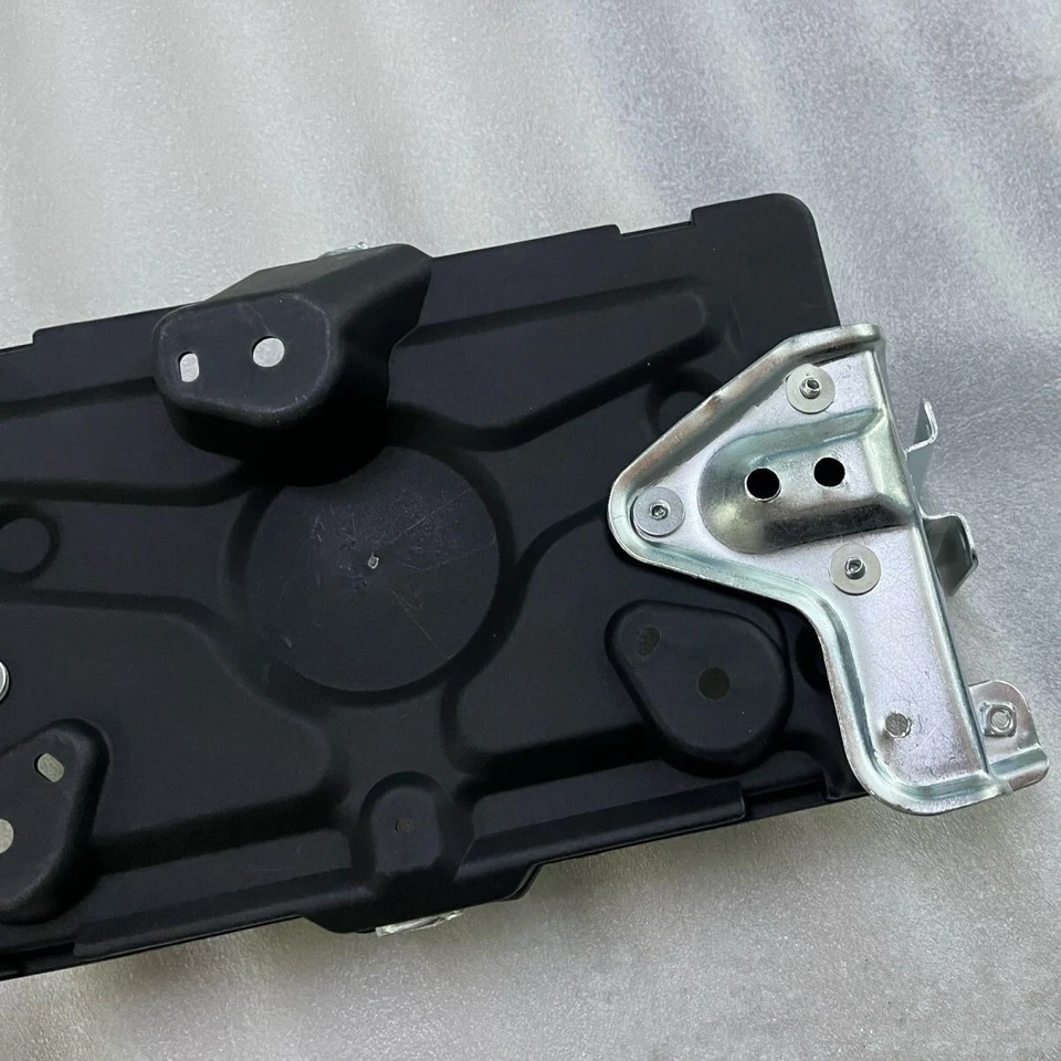Battery Tray 8201A087 For Mitsubishi Pajero Montero V88W V86W V98W V96W 06-21 - Imagem 4 de 4