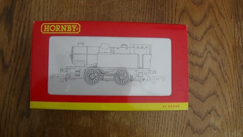 HORNBY R2439 SOUTHERN SR 0-4-0T INDUSTRIAL TANK STEAM LOCOMOTIVE 7