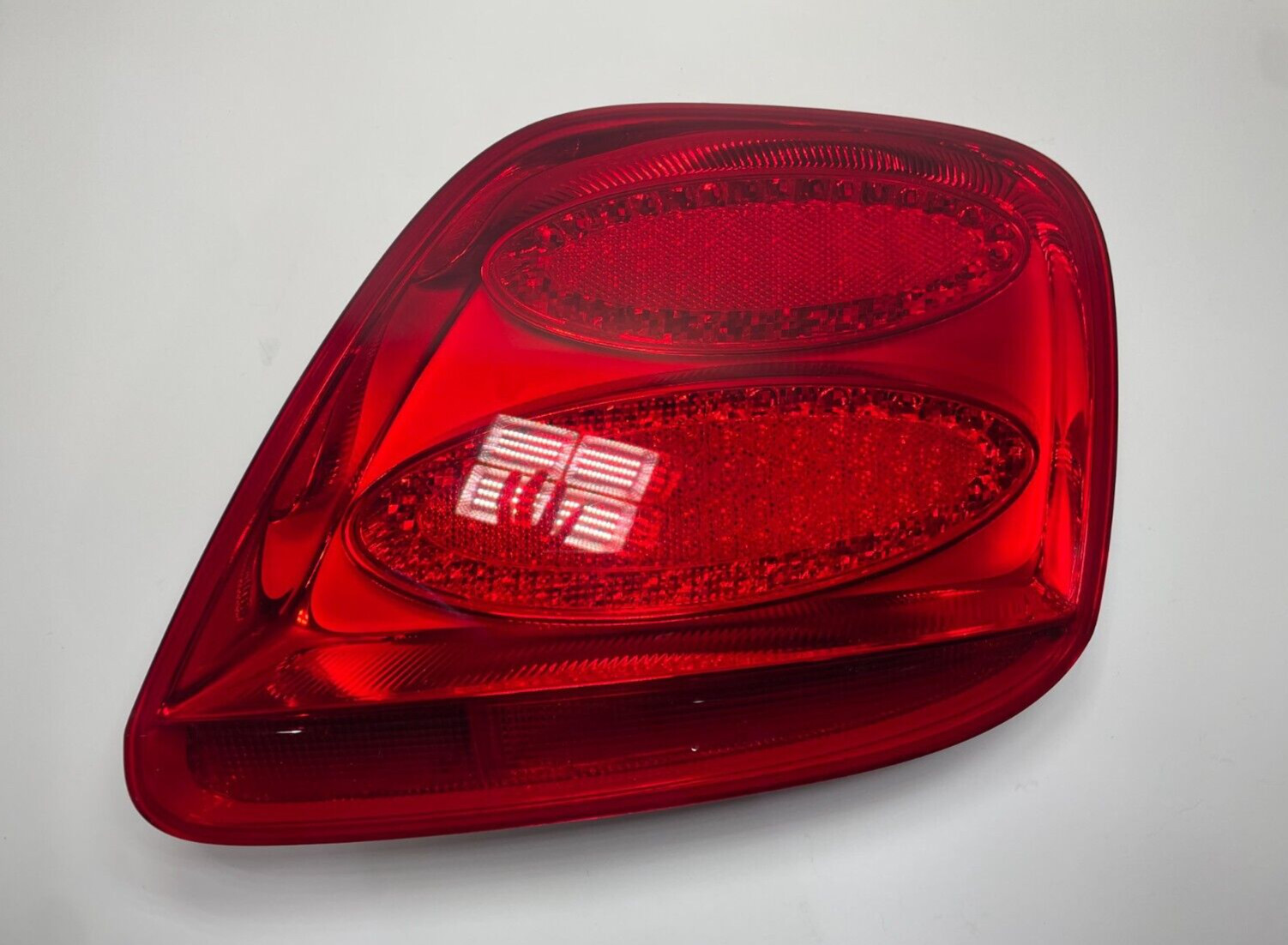 2003-2009 BENTLEY CONTINENTAL GT REAR RIGHT TAIL LIGHT BRAKE LAMP 3W8945096T OEM