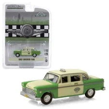 1982 CHECKER TAXI CHICAGO CHECKER TAXI AFFL, INC. 1/64 DIECAST GREENLIGHT 30208