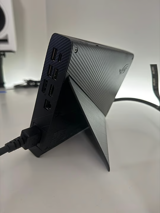 グラフィックボード・グラボ・ビデオカード ASUS ROG XG Mobile RTX 4090 ASUS ROG XG Mobile eGPU Dock RTX 4090 16GB GDDR6 Graphics Card