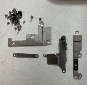 Original Apple iPhone 8 Schrauben Blech Abdeckung Kleinteile Deckel Set 2