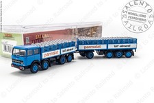 Brekina 58537 camion Fiat 691 con carico bidoni latte "PARMALAT" con rimorchio -