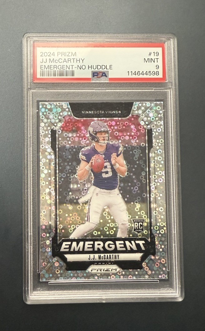 2024 PANINI PRIZM EMERGENT NO HUDDLE #19 JJ MCCARTHY ROOKIE RC PSA 9 Vikings