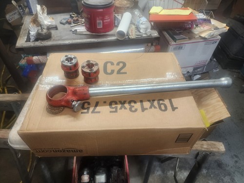 RIDGID 00-R FILETTATRICE PER TUBI CON MATRICI 1/4, 3/8" ottime condizioni. LOTTO #1 - Foto 1 di 9
