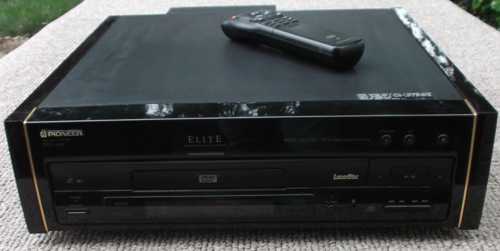 Pioneer Elite Reference DVD Laserdisc Player DVL-90 with Original Remote