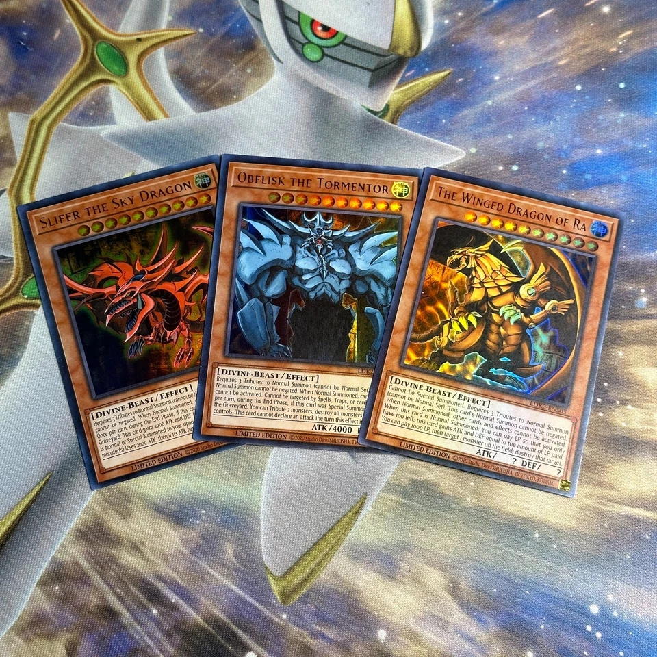 YUGIOH TCG! Juego completo de 3 cartas de Dios Obelisco Slifer Ra LDK2 ultra raro casi nuevo