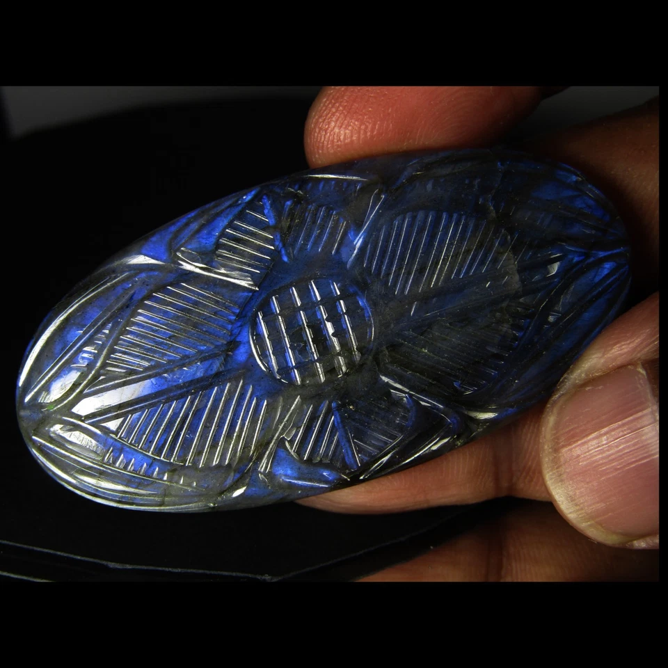 118.78Cts Natural Labradorite Multi Flash Oval Carving Loose gemstone From India - Image 3 of 4