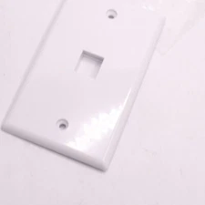 1 Port Keystone Faceplate White 1 Gang XFPOP_00470