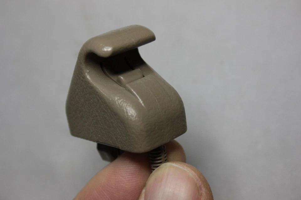 Lexus GX470 Toyota Tundra 4runner parasol RETENEDOR CLIP gancho 74348-34010-A0 Foto 4 de 4