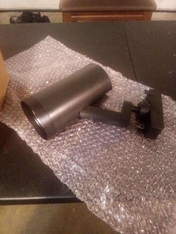 A-Light R612L Juno Trac-Lites 37W LED cilindro cabeça de pista 90CRI 30K preto - Imagem 2 de 4