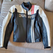 Blouson cuir Dainese Ducati authentique négociable comme neuf  porté 2 fois