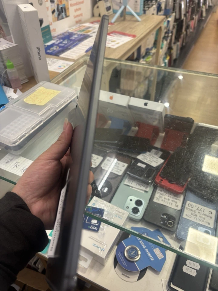 Samsung Galaxy Tab S6 Lite · 64GB · Cellular, foto 3 di 3