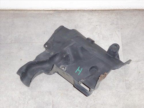 BMW F11 535D XDR, Abdeckung Lenkgetriebe hinten rechts, 51757228688, 51757228688