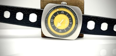 LONGINES COMET MISTERIOSO VINTAGE 1973 s