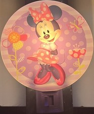 Disney Minnie Mouse with Flowers  Butterflies Wall Plug-In Night Light Works 