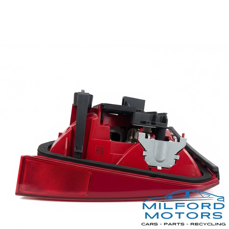 Driver Side Tail Light Lid Mounted Fits 2010-2012 Audi A4 S4 Sedan 2.0L - Image 3 of 4