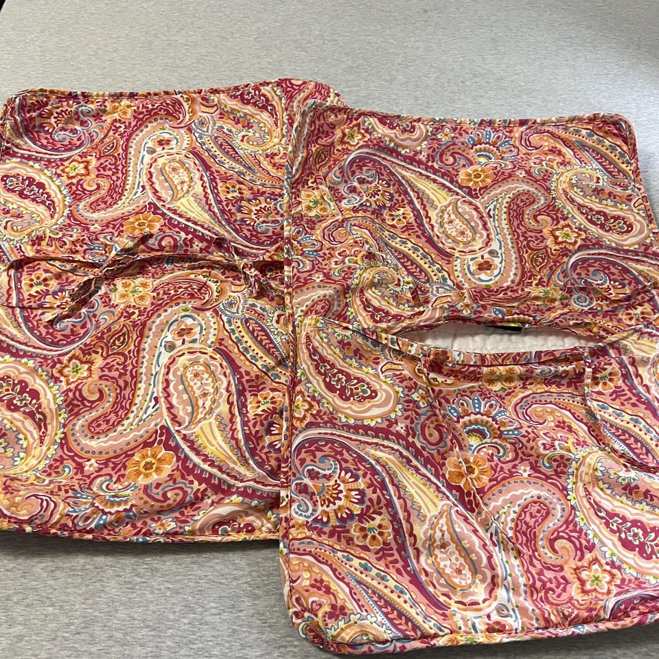 Cynthia Rowley Pillow Shams Set 2 Colorful Paisley Quilted Boho 21x28 Bed Dorm - Imagem 3 de 4