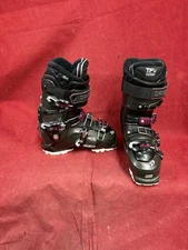 Ski Boots: Dalbello Panterra 85 W GW Ski Boot.Foot size: 23.5Shell size. 278mm