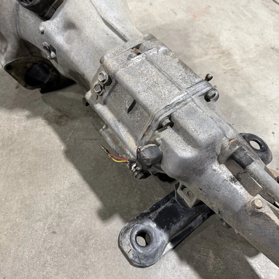 Mazda RX7 12A 13B 81-85 5 velocidades transmisión manual FB Foto 4 de 4