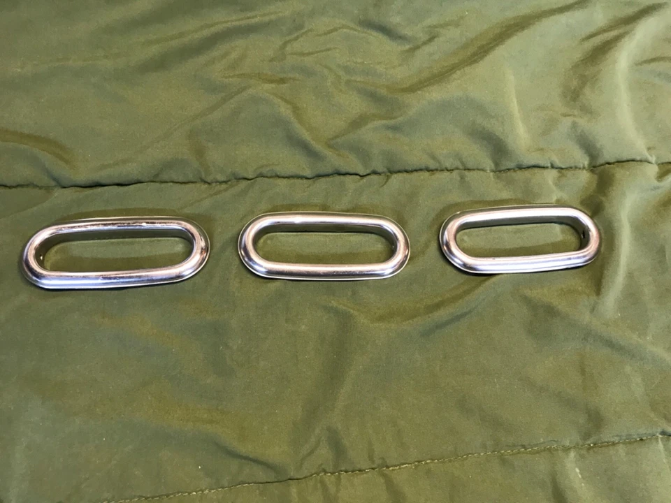 Guardabarros delantero Buick Special & Super 1950 Ventiports moldura 3 Oe Buick Foto 3 de 4