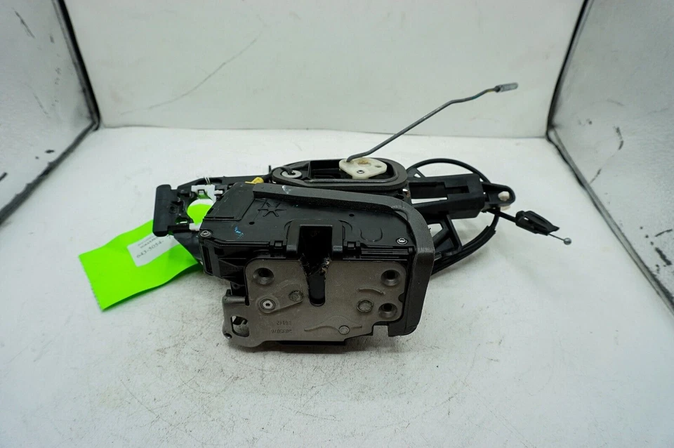 14-19 Cadillac CTS Luxury OEM Rear Right Passenger Door Lock Latch Actuator 5054 - Image 4 of 4