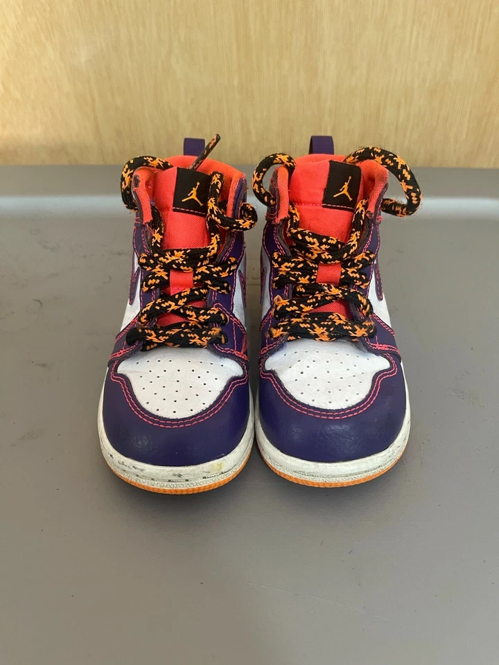 Nike Air Jordan 1 Retro High Little Kids 705303-507 Violet/White Sneakers Sz 7C - Image 2 of 4