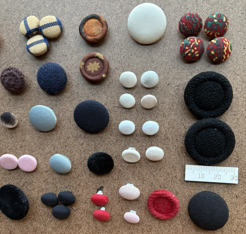 Assorted Color & Sizes | Retro & Modern Fabric Decorative Buttons Collection - Image 3 of 3