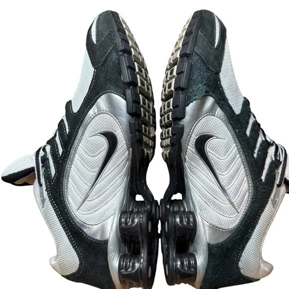 Nike Shox Vintage Y2K R4 313809-109 Silver Black Running Shoe Men's Size 9 2007 - Image 4 of 4
