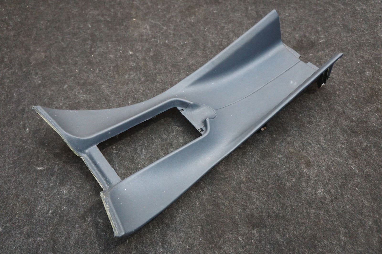 Set Center Console Blue Trim OEM MY83-045k69-A Aston Martin Dbx 707 20-24 *Note*