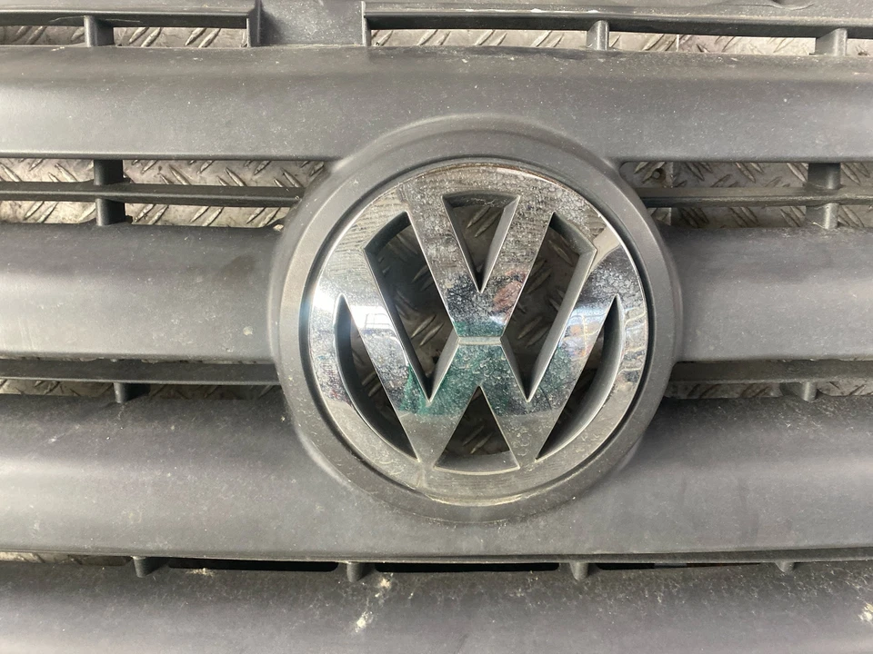 80830 Kühlergrill VW Crafter 30-50 Fahrgestell (2F) 2E0853653 Foto 2 de 4