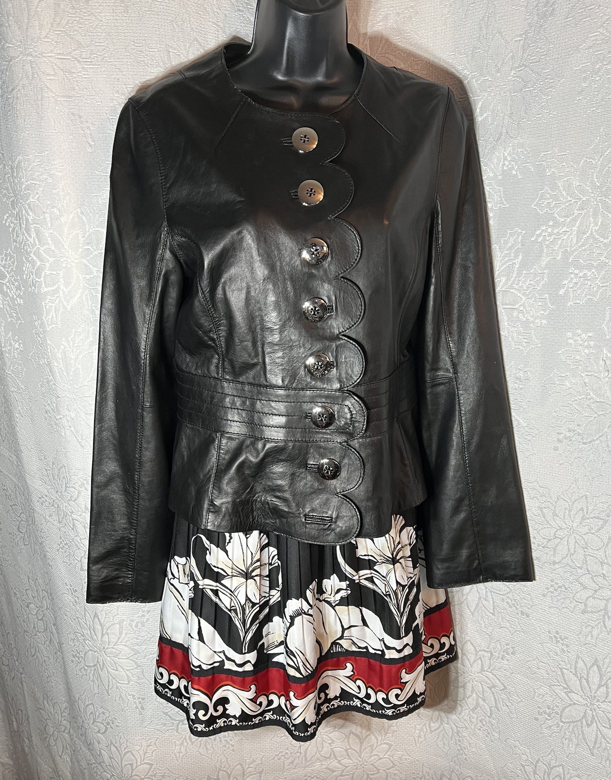 EUC $3450 Tory Burch Size 10 Black Leather Jacket image 7