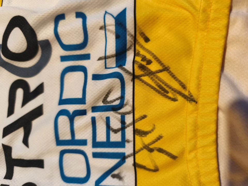 MAILLOT CYCLISTE DÉDICACÉ STÉPHAN RAVALEU VIENNE  2011 NORET  - Photo 3/4