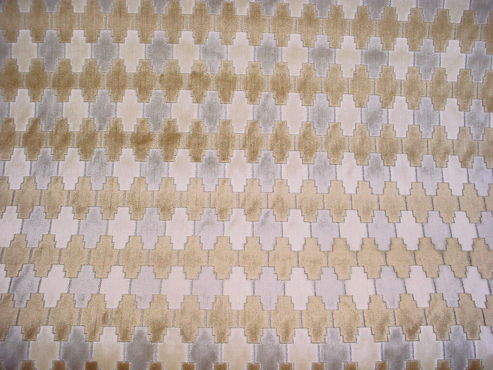 Tela de tapicería para cortinas de terciopelo geo Kebir Sand 3-1/8Y Kravet Lee Jofa 33901 Foto 4 de 4