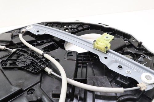 2023 - 2025 JEEP WAGONEER L FRONT RIGHT DOOR WINDOW REGULATOR W/ CARRIER OEM - Picture 14 of 18