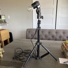 PBL Umbrella Light Holder Tripod Tested