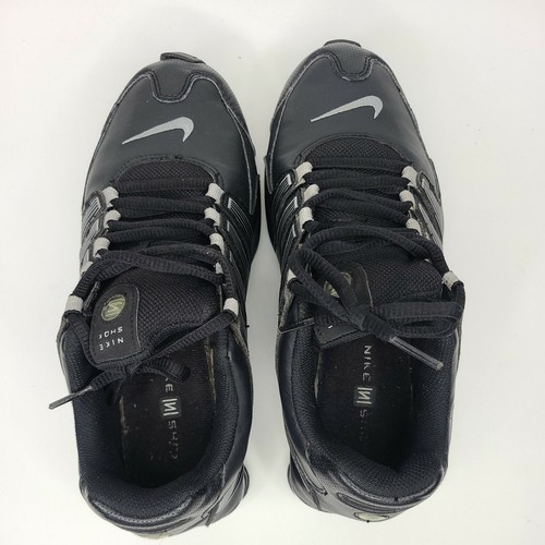 Nike Air Shox NZ schwarz und silber Sneakers Schuh Größe 6y - Bild 6 von 9