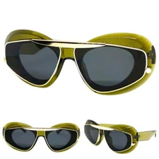 EXAGGERATED Classic Vintage Retro Style SUN GLASSES Olive Green Frame Dark Lens