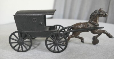 Vintage Hand Painted Cast Iron Amish 1 Horse Drawn Wagon w 2 Kids Display Toy