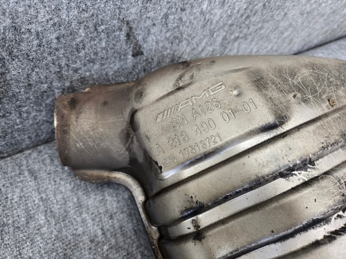 ✔ JUEGO DE PUNTA DE TUBO SILENCIADOR ESCAPE TRASERO MERCEDES W218 W212 E63 CLS63 AMG OEM - Imagen 12 de 12