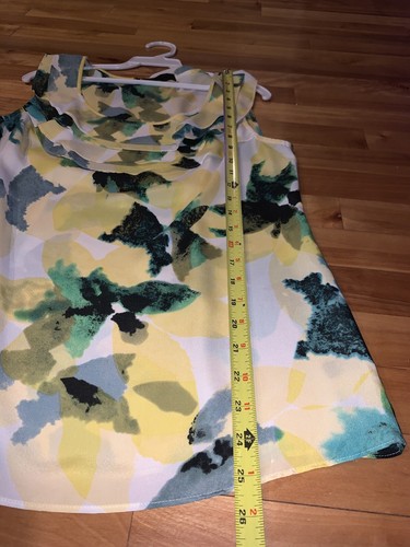 The Limited Women’s Watercolor Ruffle Collar Tank Size M Green Yellow Floral - Picture 5 of 7