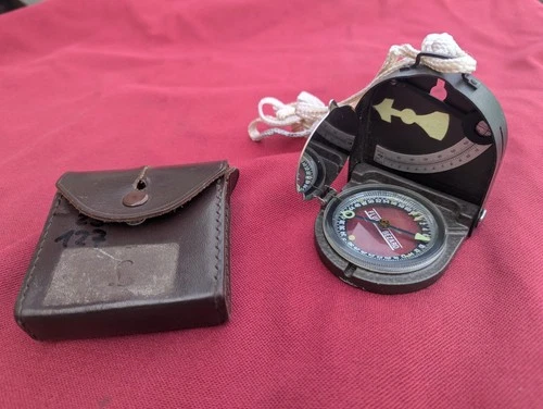 Compass professional LUFFT Bezard Made in Germany in army green Bundesheer