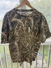 Magellan Camo Hunting Cotton T-Shirt With Corn Field Design Size XL REALTREE
