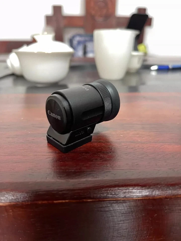 Visor electrónico Canon EVF-DC2 negro - 95 % NUEVO Foto 3 de 4