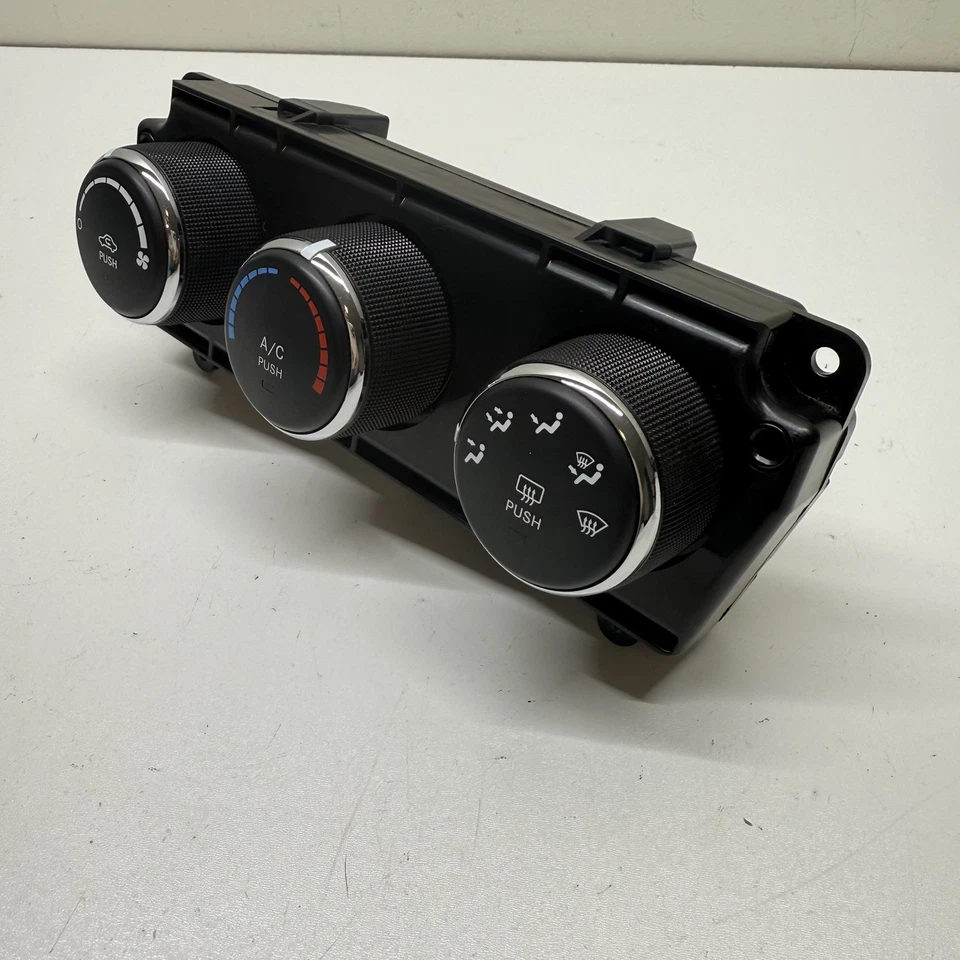 Jeep Liberty Dodge Nitro 2010-2012 control de clima de aire acondicionado Temp P55111943AD OEM Foto 3 de 4