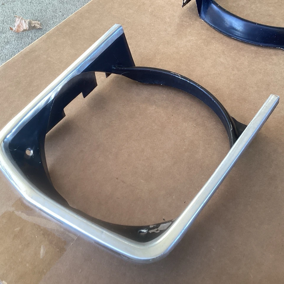 1970 1972 Plymouth Duster faros delanteros biseles derecho e izquierdo Mopar 71 72 Foto 4 de 4