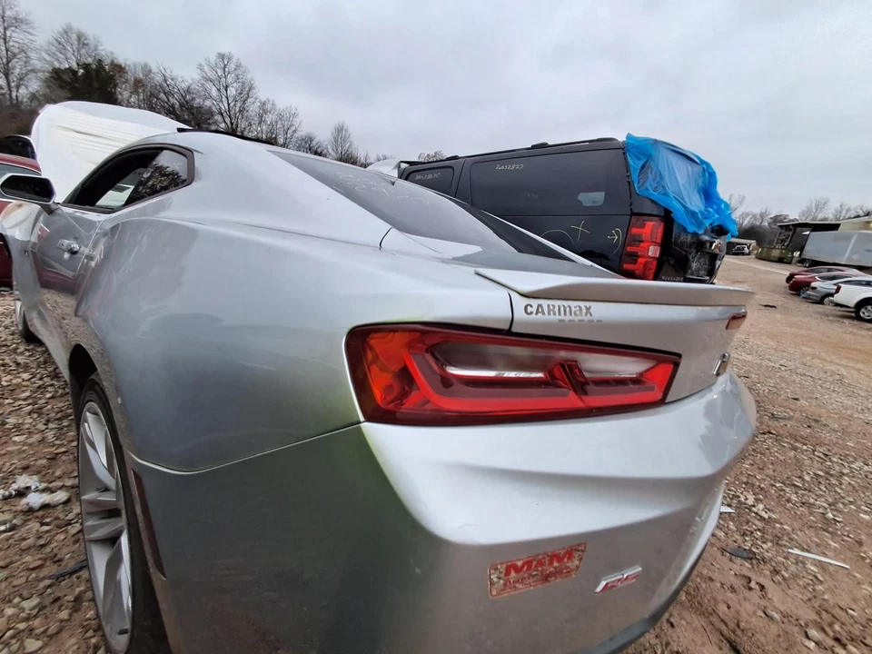 Used Fuel Tank fits: 2017 Chevrolet Camaro 3.6 Grade A - Imagem 2 de 4