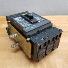 Square D JLD36200C Circuit Breaker, 200A, 600V, 3 Pole, 3-Phase - USED