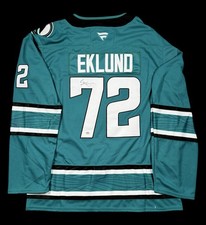 2022 Leaf Autographed Jersey Multi-Sport Edition Memorabilia 16